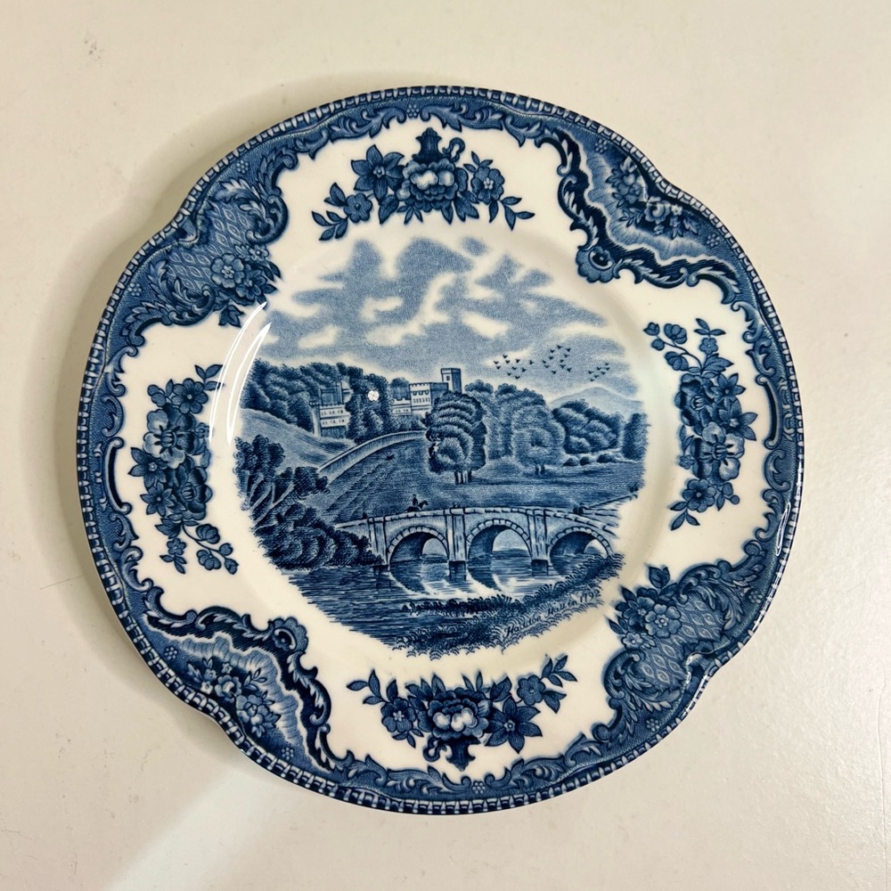 Johnson Bros Old Britain Castles Blue Transferware Plate Made in England